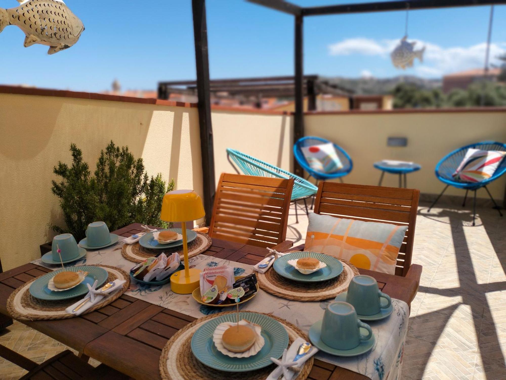 Appartamento La Terrazza - Localita Cala Gavetta La Maddalena  Exterior photo